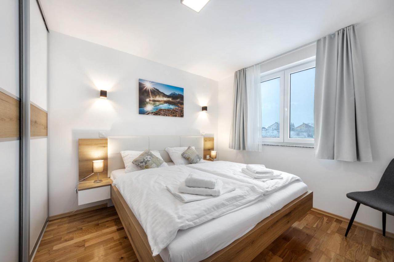 Chic Apartments With Finnish Sauna And Jacuzzi Kranjska Gora Kültér fotó