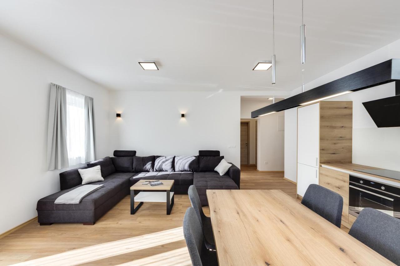 Chic Apartments With Finnish Sauna And Jacuzzi Kranjska Gora Kültér fotó